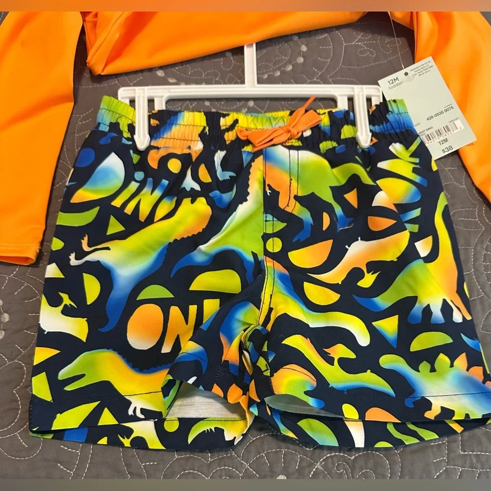 Okie Dokie Toddler Boys Dinosaur Rash Guard Shirt /Swim Trunks Set NWT Size 12M